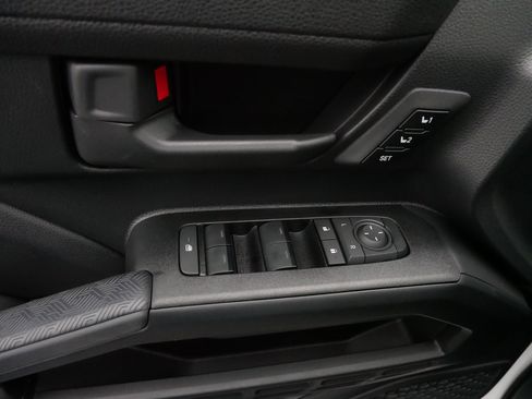 Certified 2025 Toyota 4Runner TRD Off-Road Premium image 19