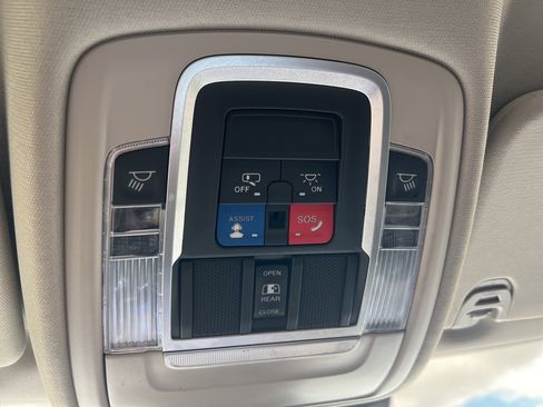 Used 2022 RAM 1500 Laramie image 21