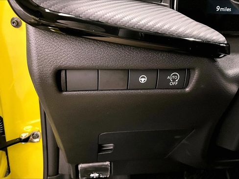 New 2026 Nissan Kicks SR w/ Cold Weather Package FWD image 29