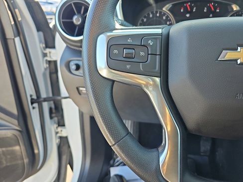 Used 2024 Chevrolet Blazer LT w/ Convenience Package FWD image 19