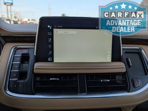 Used 2024 Chevrolet Tahoe Premier AWD/4WD image 7