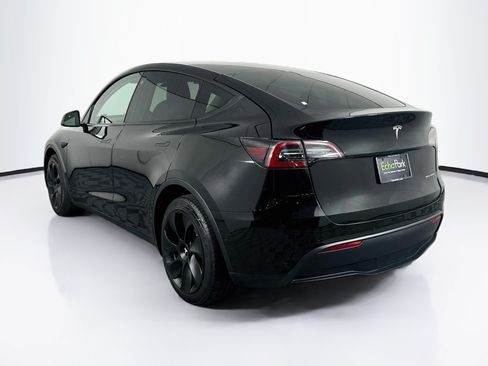 Used 2021 Tesla Model Y Long Range AWD/4WD image 5