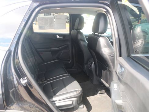 Certified 2024 Ford Escape Platinum AWD/4WD image 13