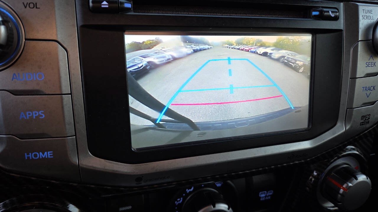 Used 2014 Toyota 4Runner SR5 AWD/4WD image 56