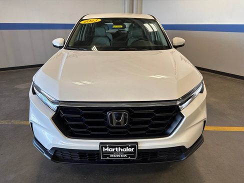 Used 2023 Honda CR-V LX image 2