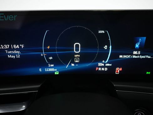 Used 2024 Cadillac Lyriq Tech AWD/4WD image 7