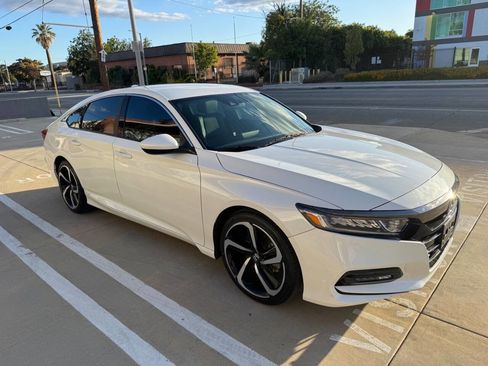 Used 2020 Honda Accord Sport image 7