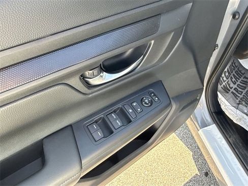 Used 2025 Honda CR-V EX image 20