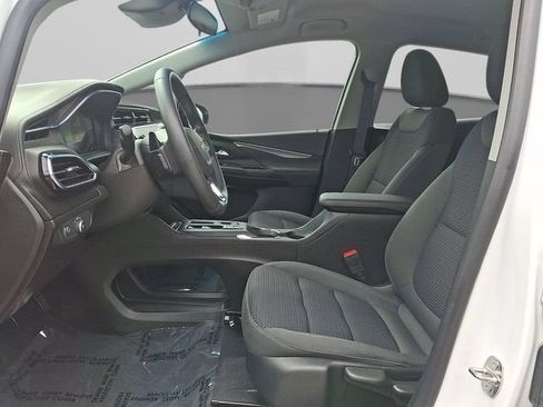 Used 2023 Chevrolet Bolt LT w/ Driver Confidence Package FWD image 16