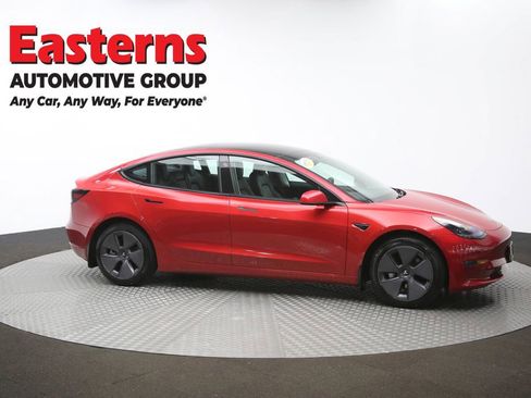 Used 2021 Tesla Model 3 Standard Range Plus image 45