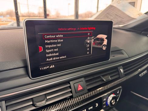 Used 2018 Audi RS 5 w/ Dynamic Package image 38