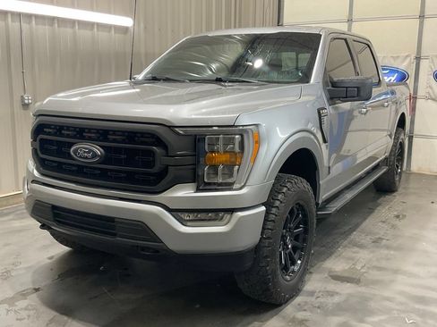 Used 2022 Ford F150 XLT w/ Equipment Group 302A High AWD/4WD image 4