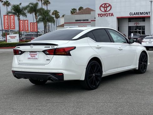 Used 2022 Nissan Altima 2.5 SR w/ Midnight Edition Package AWD/4WD image 42