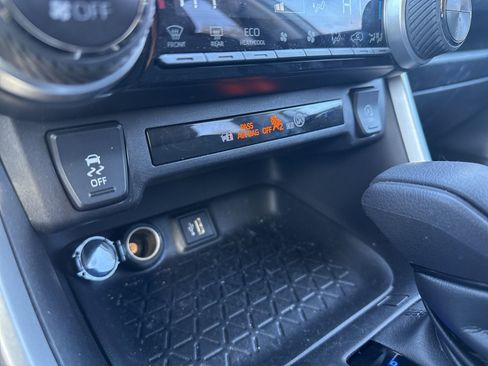 Certified 2024 Toyota RAV4 XLE image 22