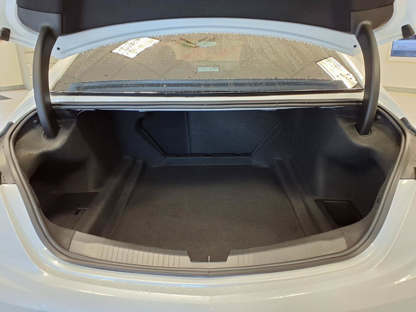 Used 2024 Cadillac CT4 Luxury RWD image 17