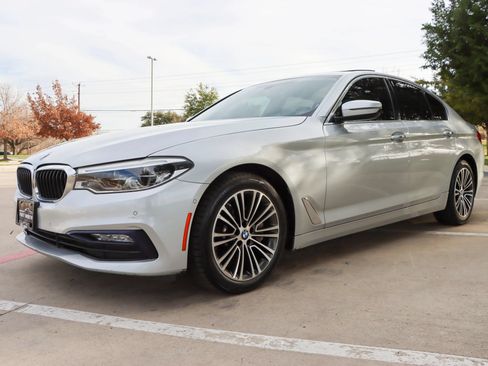Used 2017 BMW 540i xDrive AWD/4WD image 3