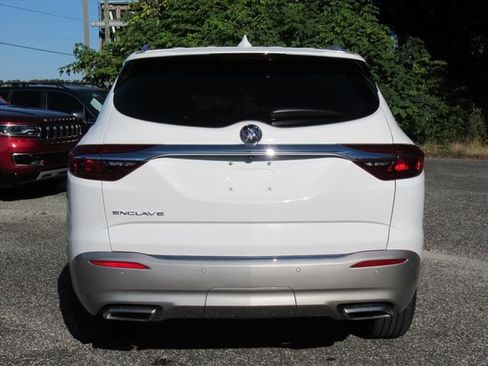 Used 2021 Buick Enclave Preferred image 5
