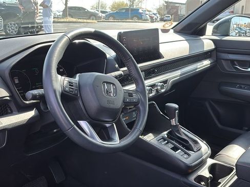 Used 2025 Honda CR-V Sport-L image 28