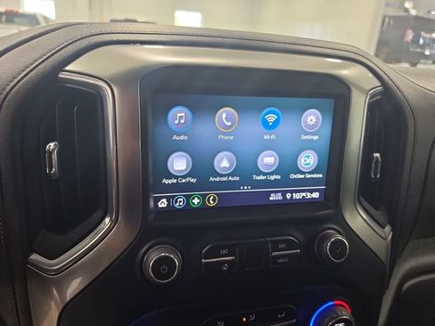 Used 2022 Chevrolet Silverado 1500 LT AWD/4WD image 13