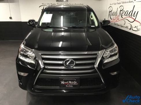 Used 2018 Lexus GX 460 image 4