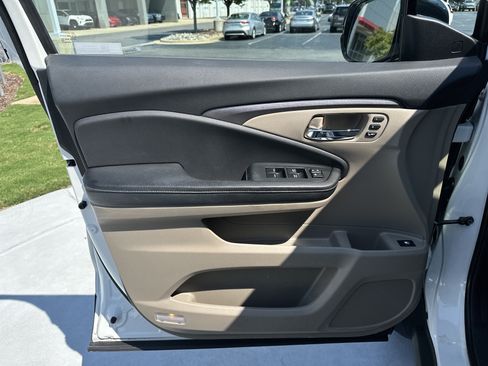 Used 2022 Honda Ridgeline RTL-E image 14