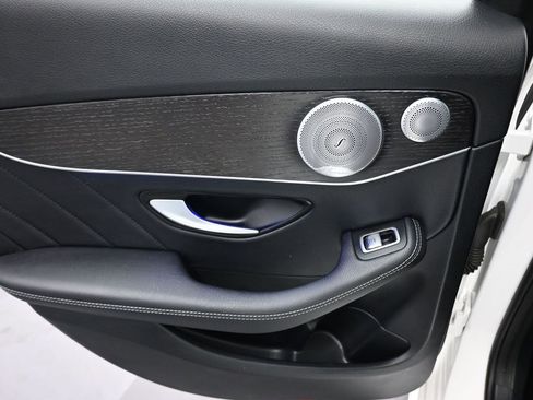 Used 2021 Mercedes-Benz C 300 4MATIC Sedan image 32