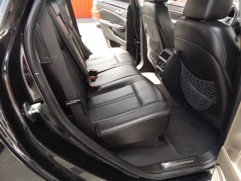 Used 2016 Cadillac SRX Luxury w/ Driver Awareness Package AWD/4WD image 26
