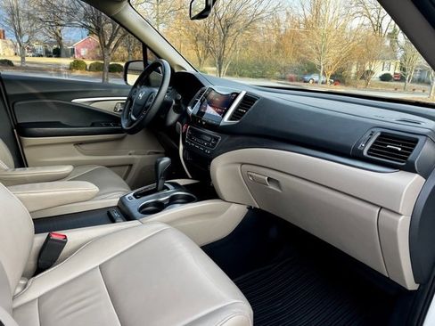 Used 2018 Honda Pilot EX-L image 24