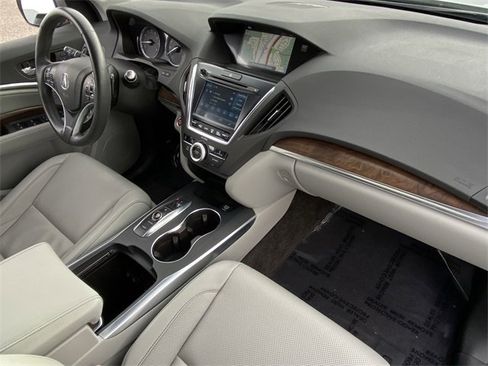 Used 2019 Acura MDX FWD w/ Technology Package image 18