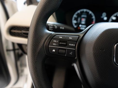 Certified 2025 Honda HR-V LX image 20