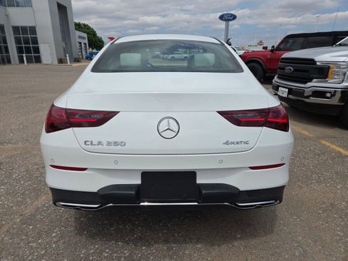 Used 2025 Mercedes-Benz CLA 250 4MATIC image 4