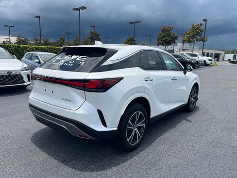 Used 2025 Lexus RX 350 FWD w/ Technology Package image 6