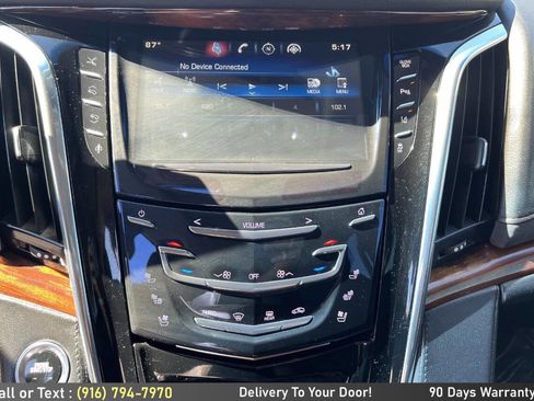 Used 2015 Cadillac Escalade ESV Premium AWD/4WD image 18