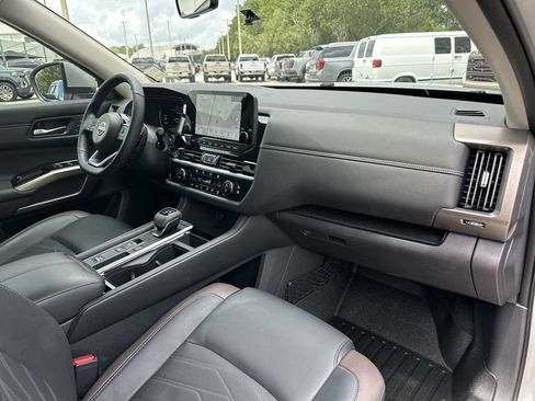 Used 2024 Nissan Pathfinder Platinum w/ Cargo Package FWD image 29