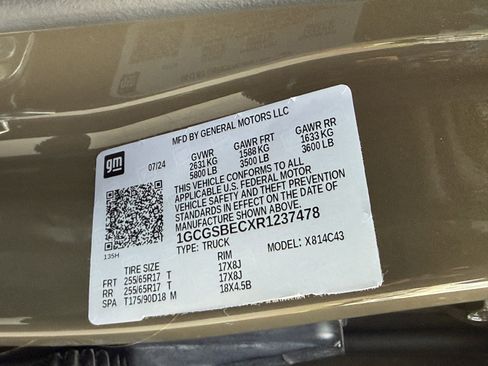 Used 2024 Chevrolet Colorado W/T image 29