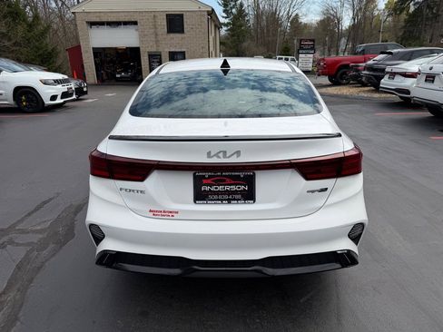 Used 2024 Kia Forte GT-Line w/ GT-Line Premium Package image 15