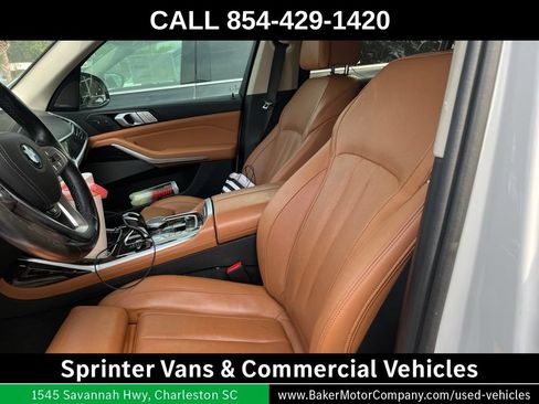 Used 2019 BMW X7 xDrive50i w/ Premium Package AWD/4WD image 3