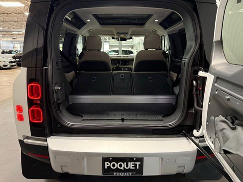 Used 2023 Land Rover Defender 90 S AWD/4WD image 20