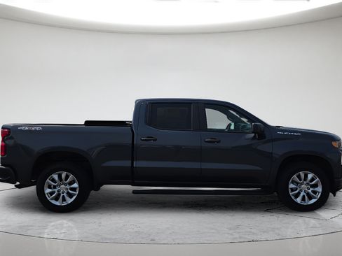 Used 2021 Chevrolet Silverado 1500 Custom w/ LPO, Dark Essentials Package AWD/4WD image 5