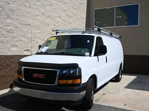 Used 2020 GMC Savana 3500 Extended w/ Driver Convenience Package image 9