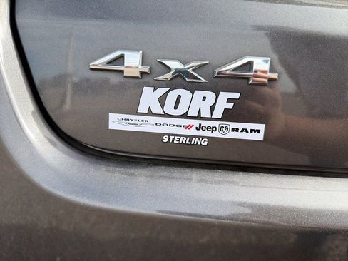 Used 2019 Jeep Compass Limited image 29