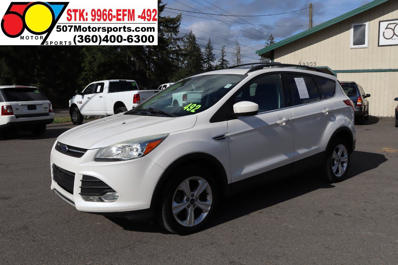 Used 2014 Ford Escape SE w/ Leather Comfort Package AWD/4WD image 2