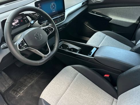 Used 2023 Volkswagen ID.4 Pro RWD image 10