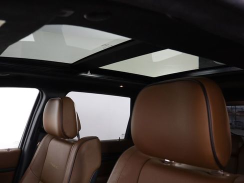 Used 2021 Jeep Grand Cherokee Summit w/ Platinum Series Group image 39