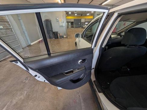 Used 2012 Nissan Versa 1.8 S w/ Plus Pkg FWD image 24