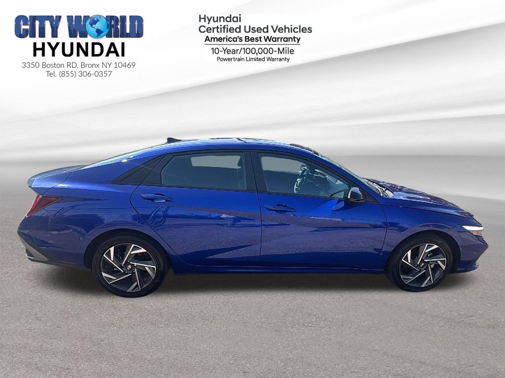 Used 2025 Hyundai Elantra SEL FWD image 6