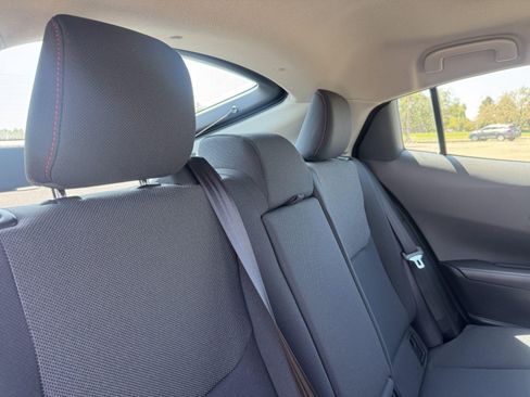 New 2026 Toyota Prius Plug-In Hybrid FWD image 18
