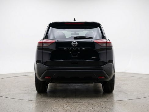 Used 2025 Nissan Rogue SV image 7