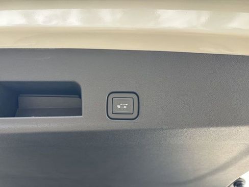 New 2026 Chevrolet Traverse LT w/ Driver Confidence Package image 42