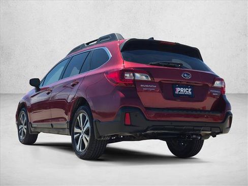Used 2018 Subaru Outback 3.6R Limited AWD/4WD image 8